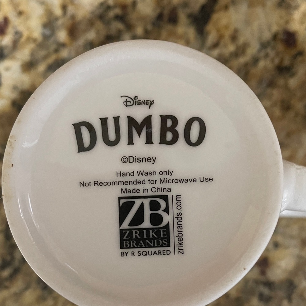 Disney Dumbo Mug - Picture 2 of 4